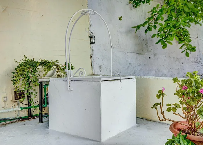 公寓 Old Well